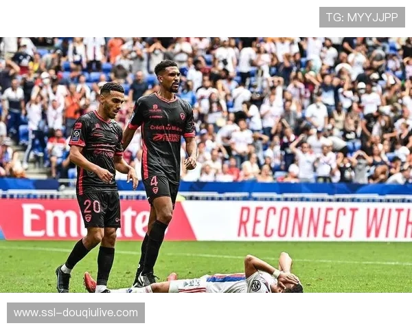 巴黎FC近期四场比赛仅获一胜,状态低迷引发关注