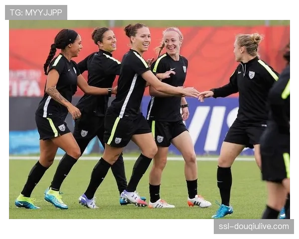 印度启动女子足球发展计划，目标五年内注册女足球员翻倍